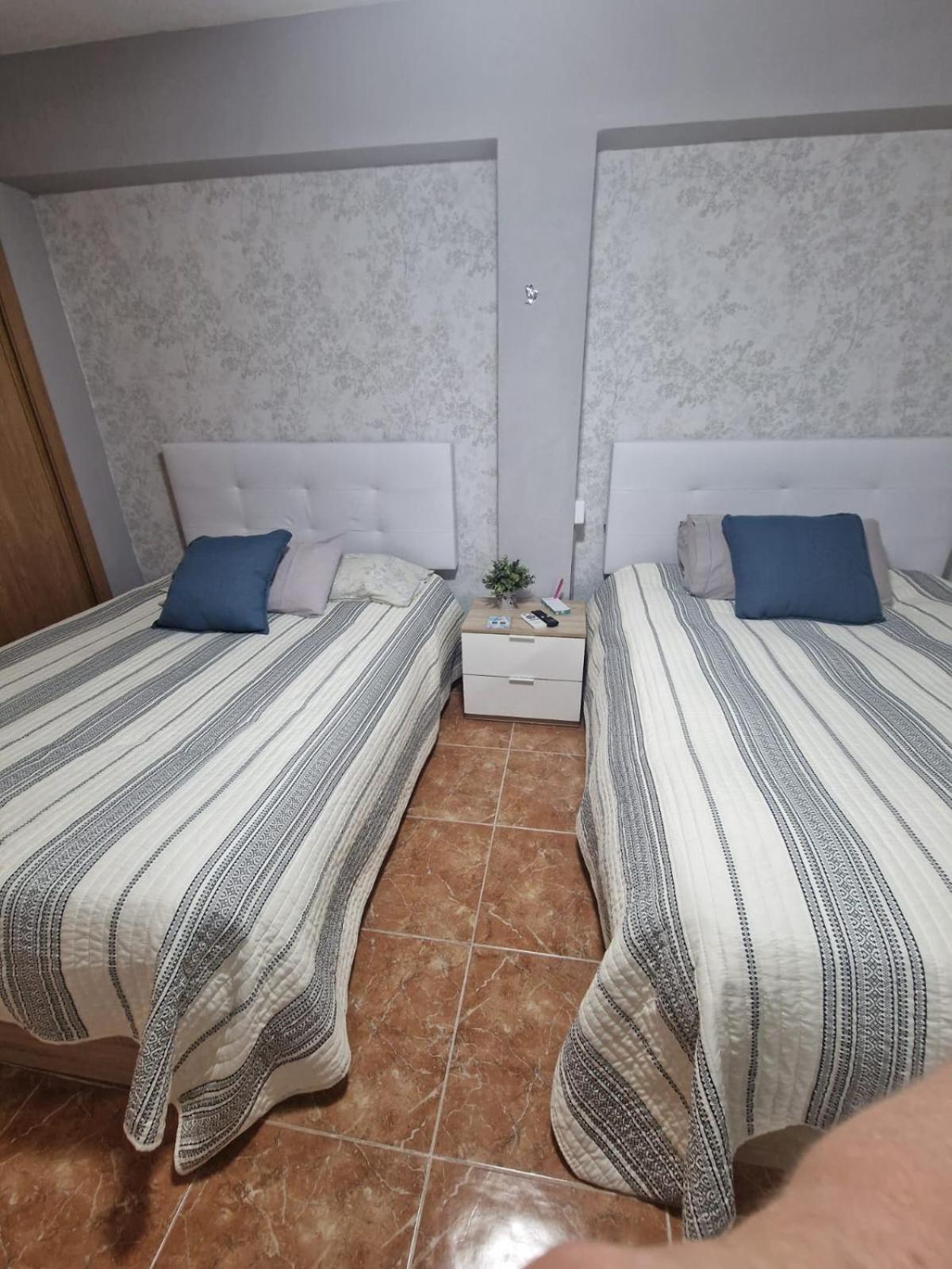 Habitaciones Zoe Sagunto Exterior foto